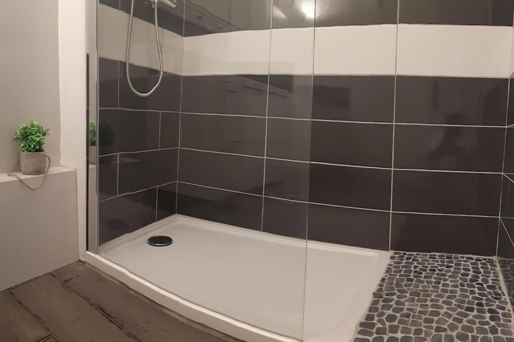 Apartament Au Calme, 200M Du Centre T2 Avec Balcon Et Parking Cassis Zewnętrze zdjęcie